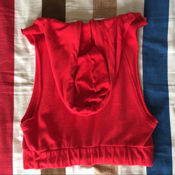 red hooded tank top - Picture 3 of 3